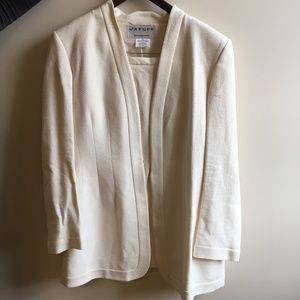 Jaeger Cream Jacket & Pencil Skirt Suit